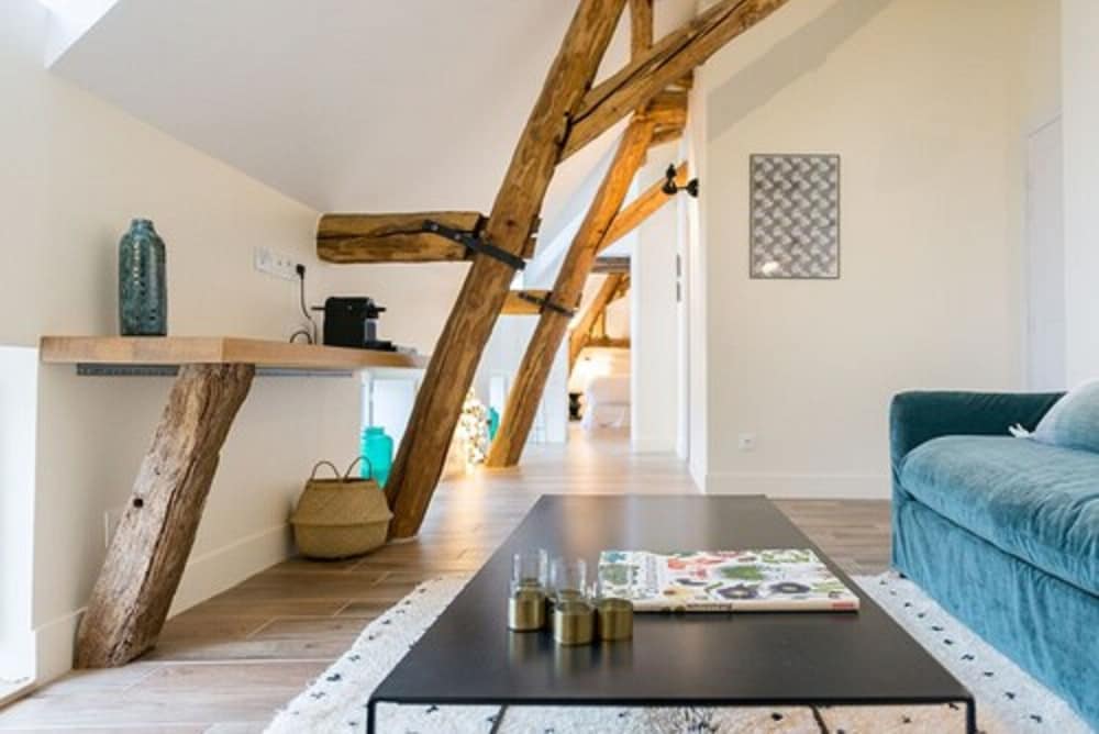 Maison Deveney Mars view 4