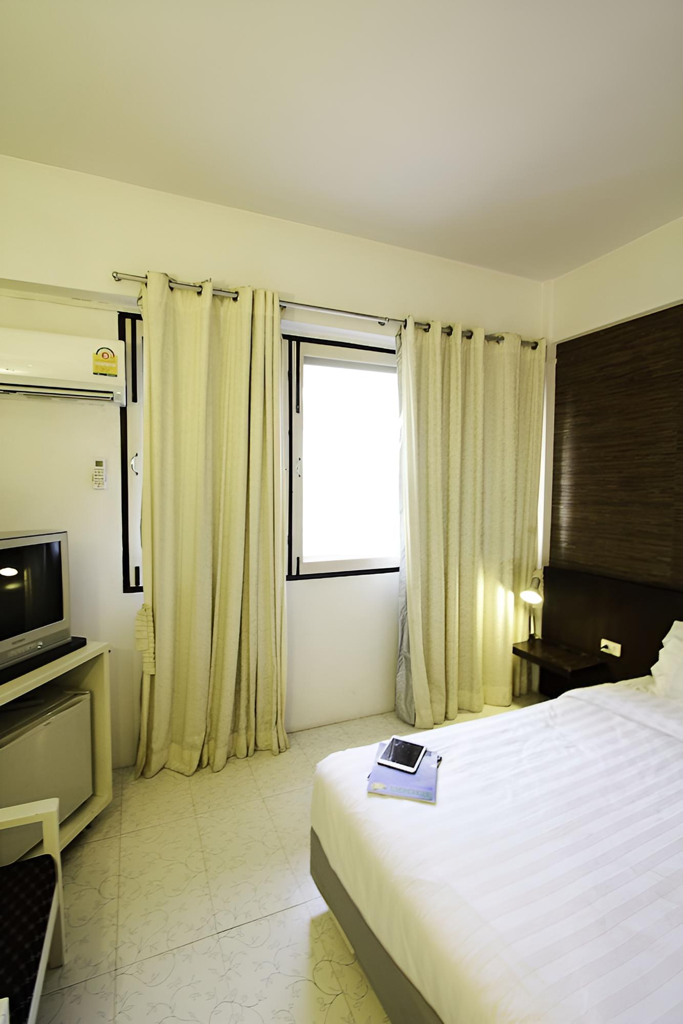 The Ratchathani Hotel
