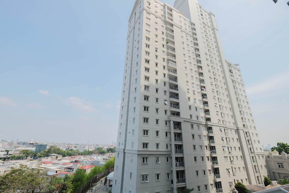 Strategic 2Br Apartment Grand Palace Kemayoran
