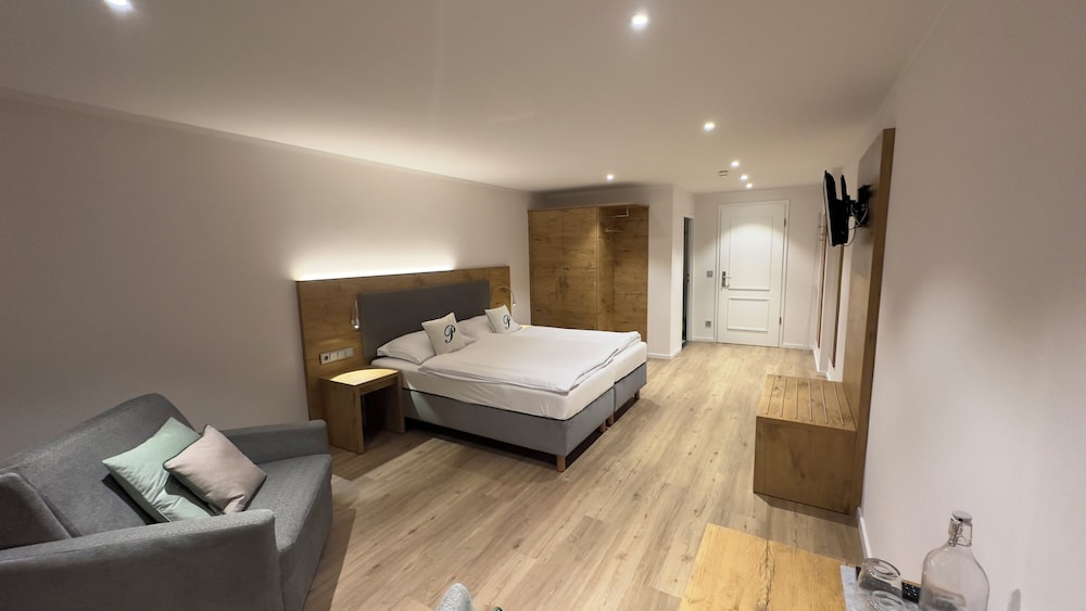 Hotel Gasthof zur Post Benediktbeuern - Property Image 2