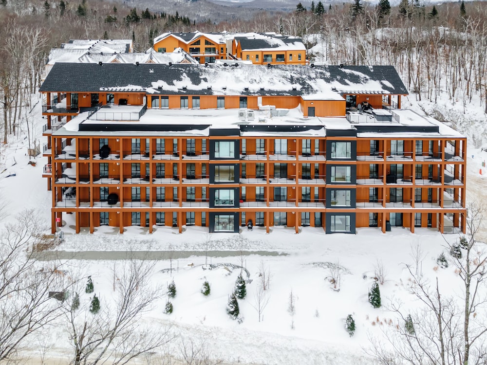 Ostrya by Tremblant Platinum