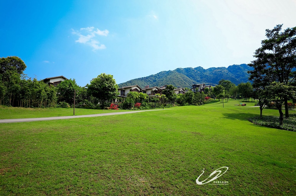 Country Garden Holiday Hot Spring Hotel Fogang