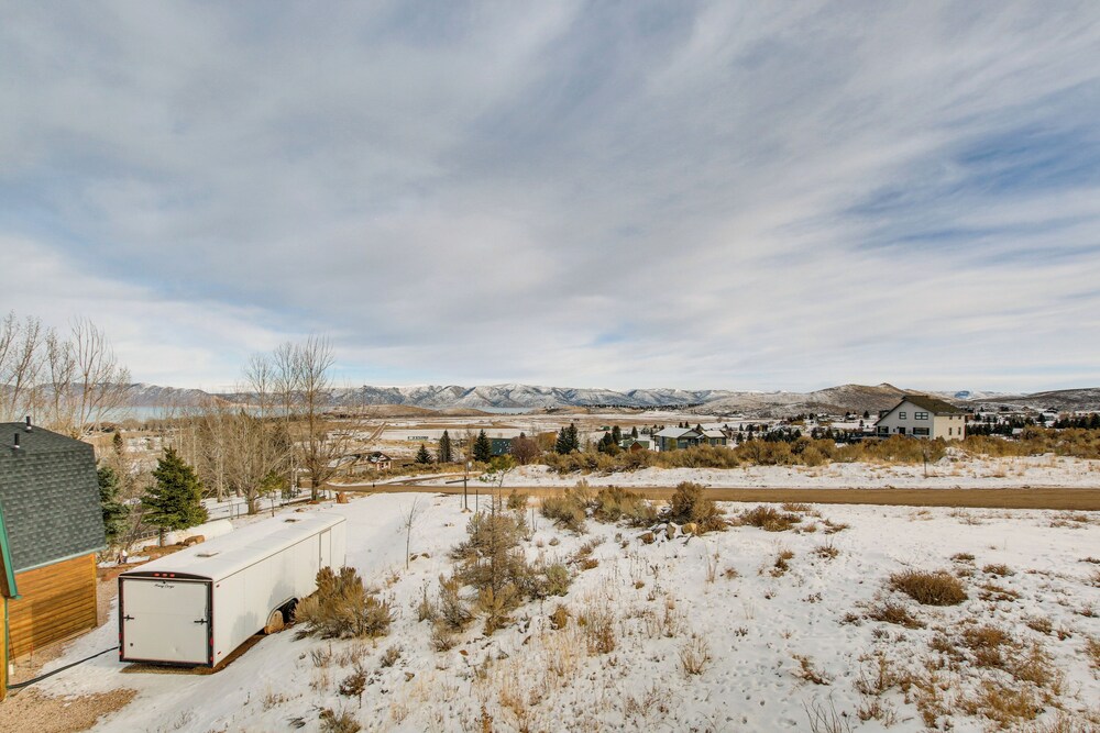 2 Mi to Bear Lake: Mtn-view Gem in Garden City