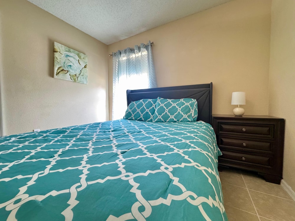 Lake Berkley Villas Swanky