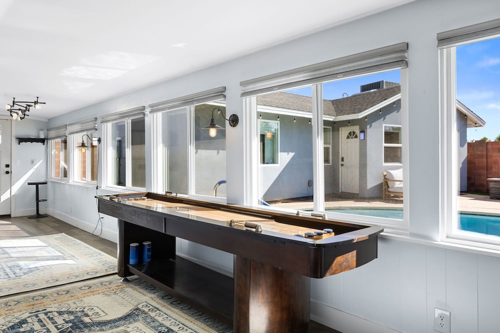 Desert Oasis Retreat Pool Spa Gameroom