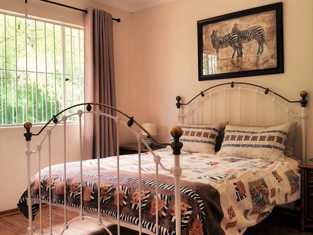 Pine Tree Lodge