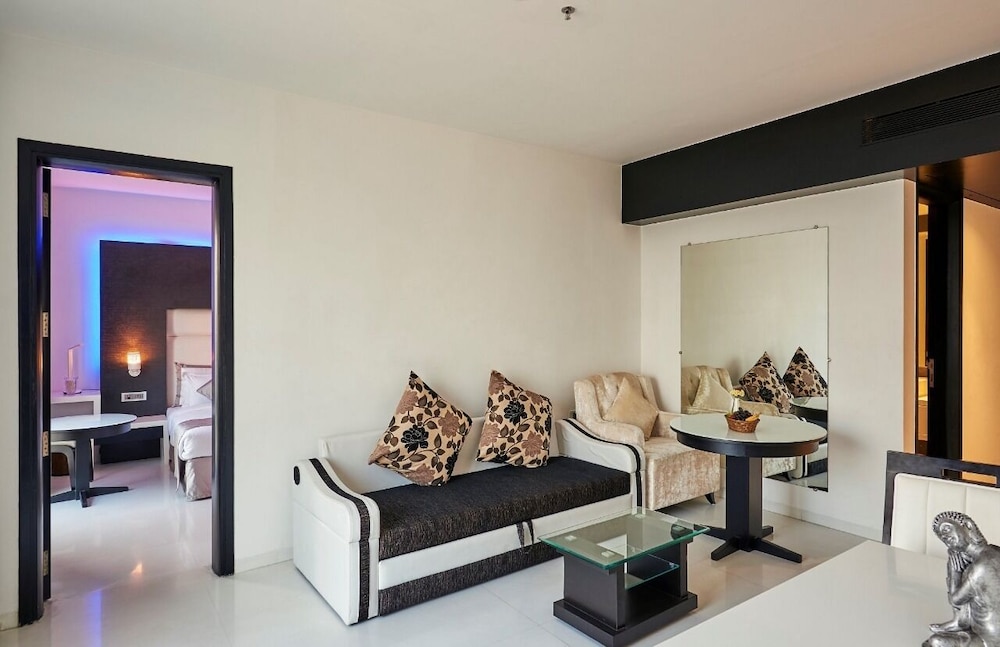 Eskay Resorts by muza