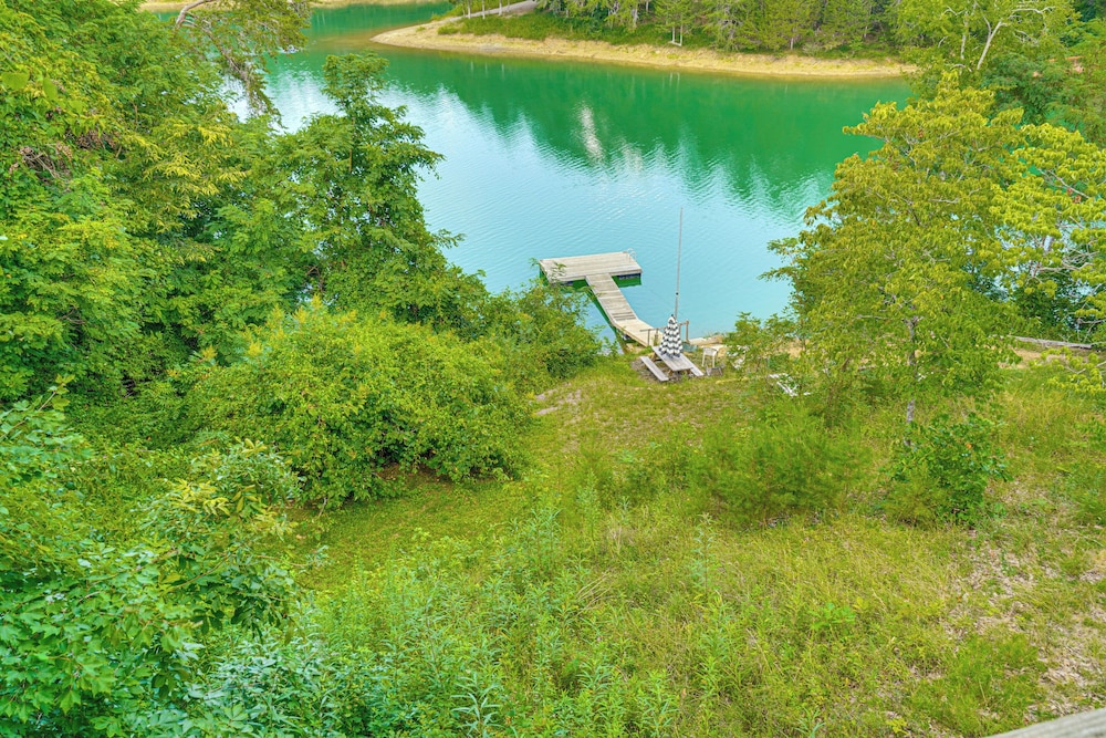 Douglas Lake Access: Family Cabin in Sevierville!