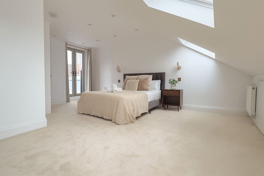 Beautiful Five-Bedroom House