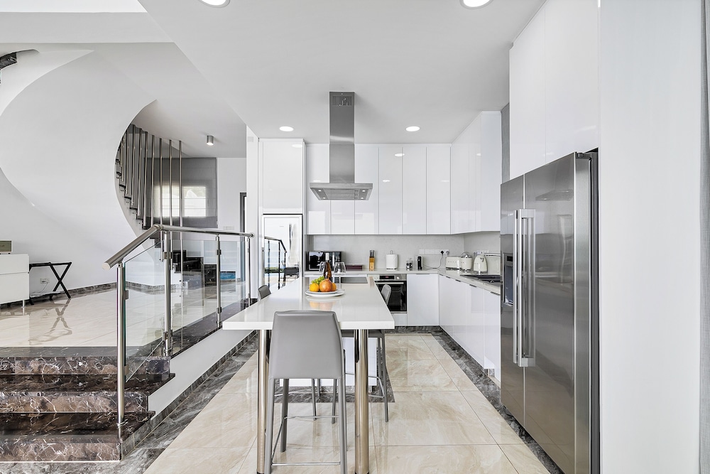 Olymp Luxury Villa C