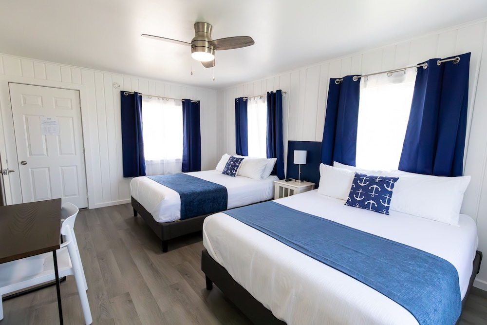 Anchor Bay Inn and Suites view 5