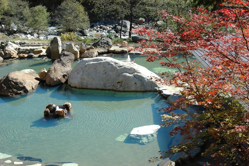 Suimeikan Karukaya Sanso