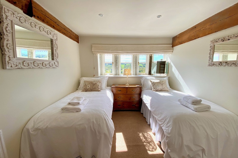 Woodlea Cottage