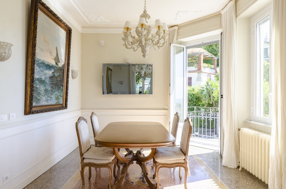 JOIVY Splendid Villa With Orange Trees And Stunning View photo 3
