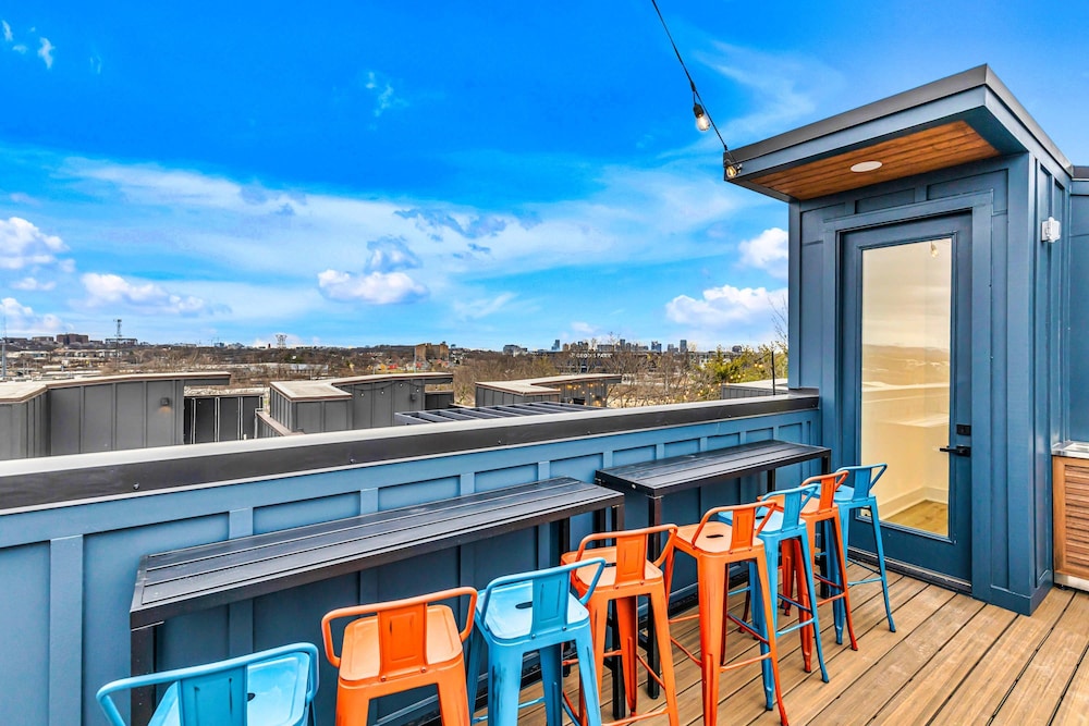 4 Rooftop Decks 4 Hot Tubs Game Rooms Sauna