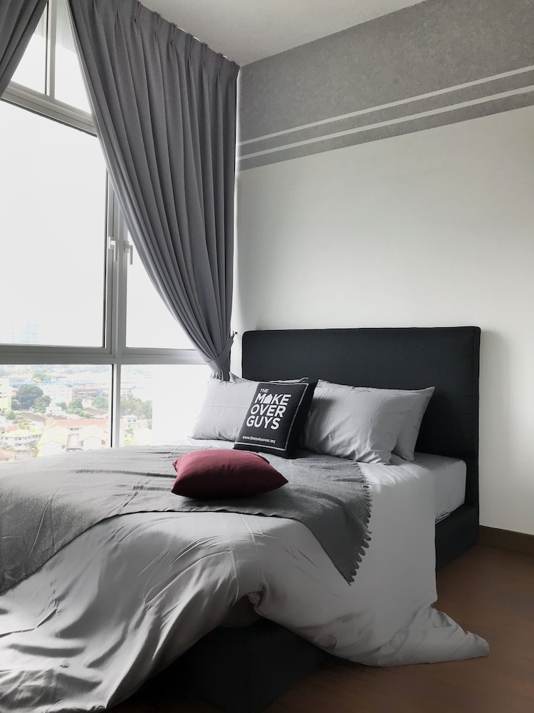 Boulevard Service Apartment KL by Airhost
