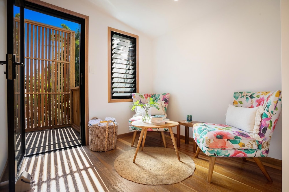 Your Luxury Escape - Coco Beach House view 2