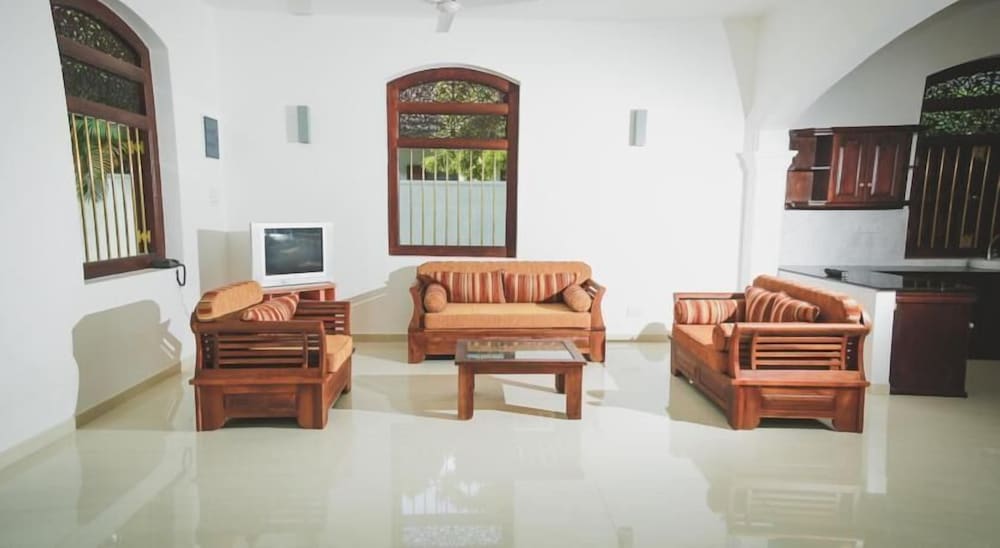 Villa Frangipani