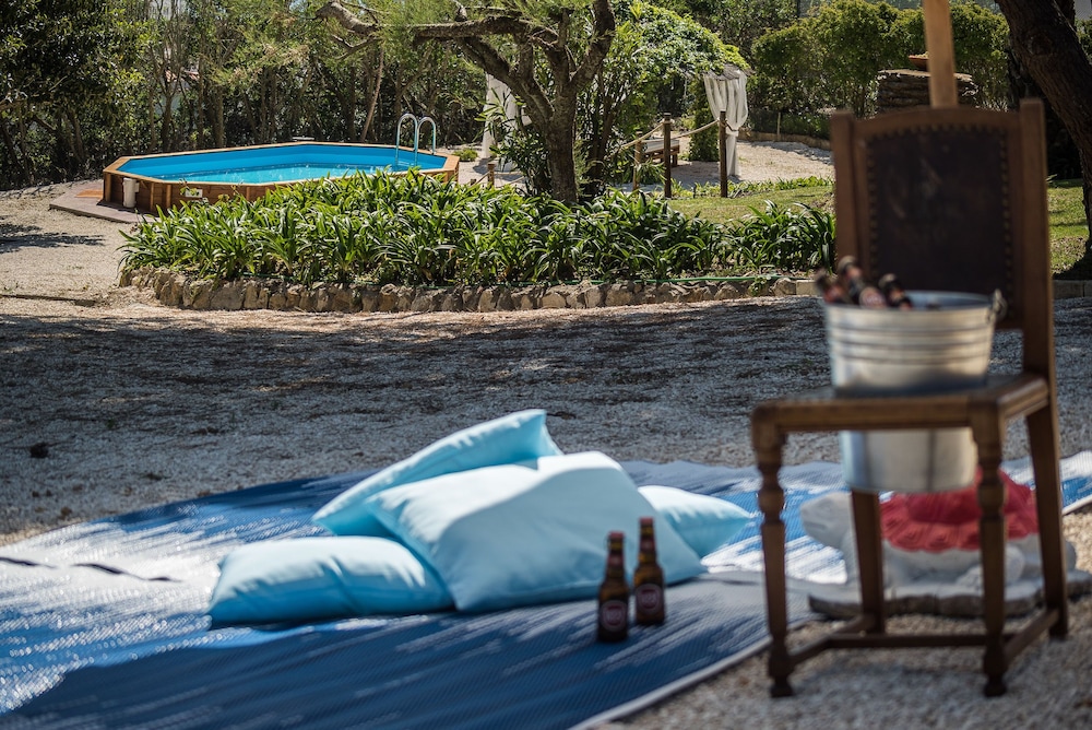 Ericeira Villa Surf Camp Hostel