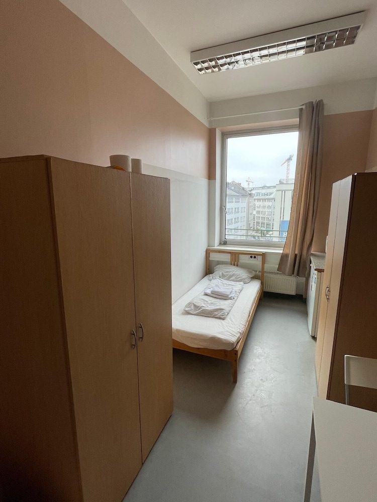 2-Rent Group Hostel Zimmer&Apartments GKP2