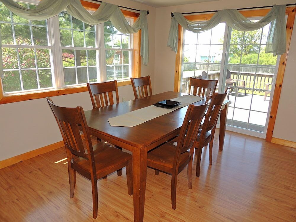 Angel Rock Waterfront Cottages and Vacation Homes