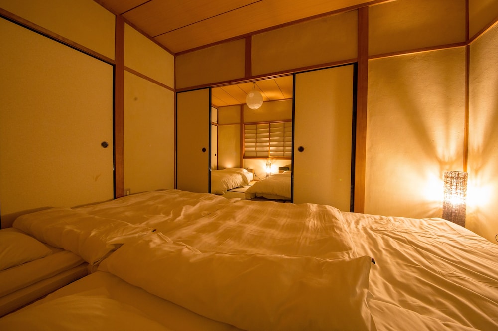 Hiroshima Danbara Guesthouse by EXseed