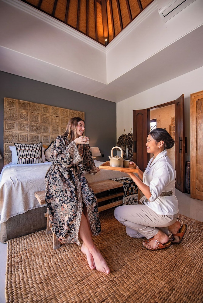 Sister Suites