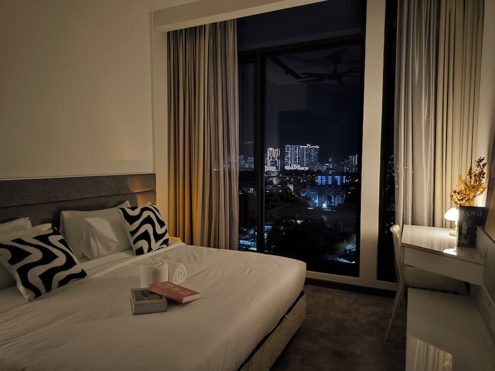 Expressionz KLCC By Laze Home