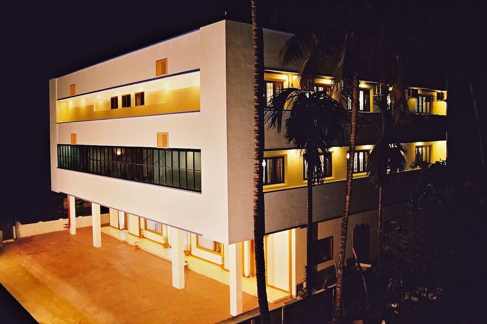 Venus Grand Inn