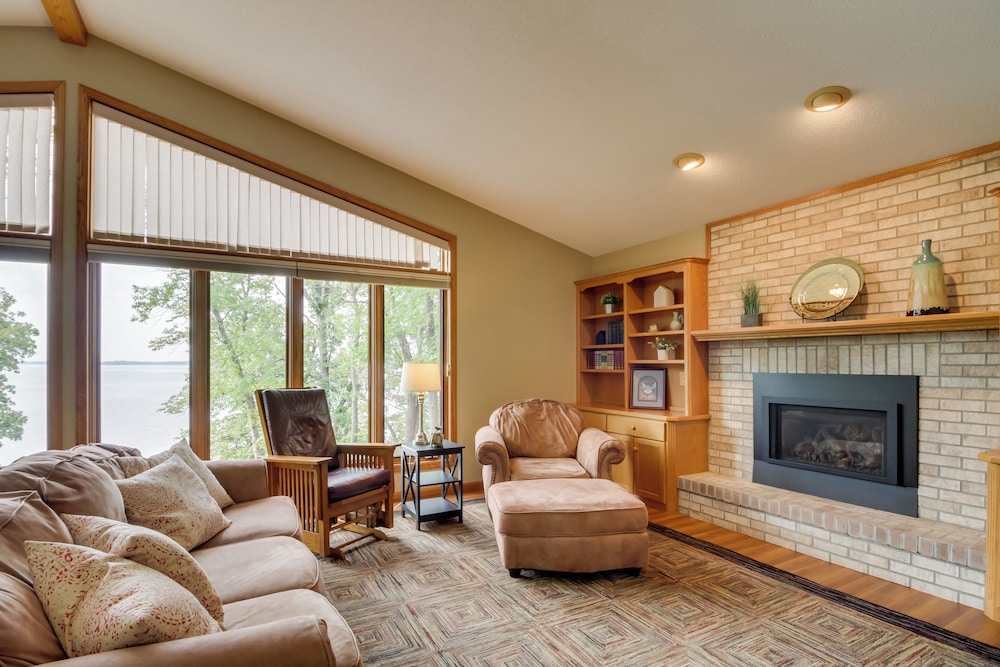 Sandy Beach Family Getaway w/ Fire Pit  Deck! - Property Image 52