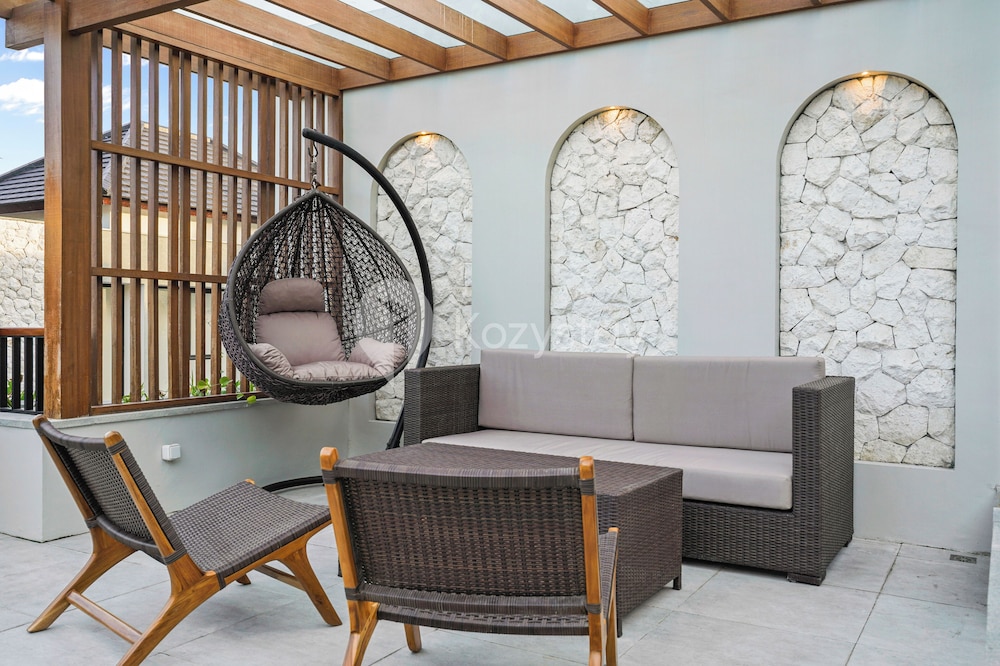 Lucenta Villa by Kozystay - Canggu