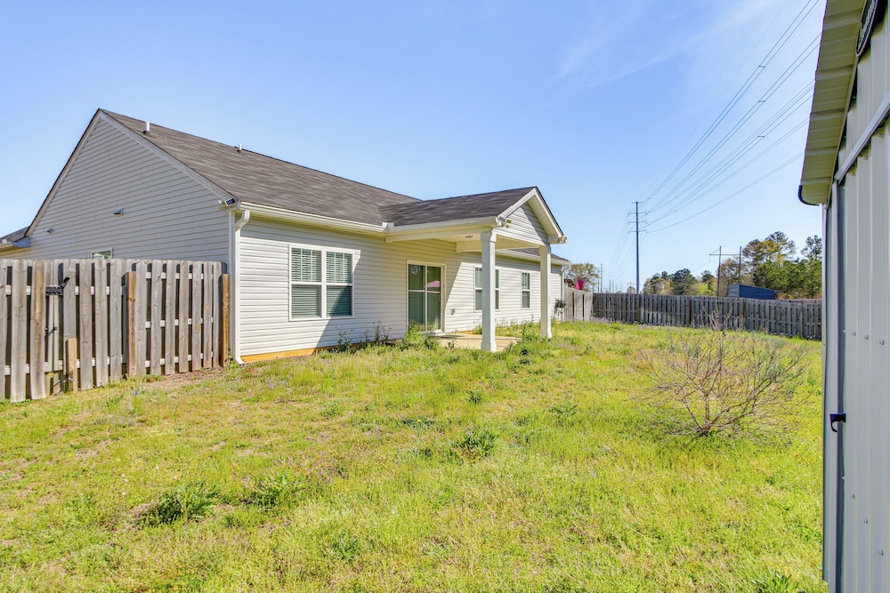2 Mi to Steeplechase Racecourse: Stylish Aiken Gem