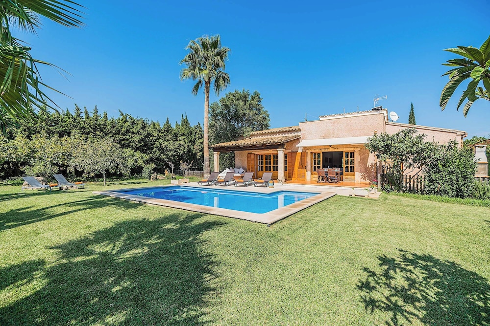 Villa Manyani