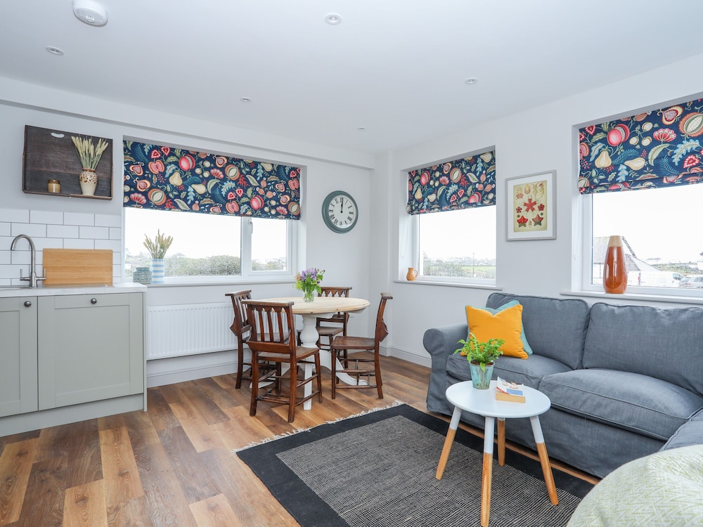 Burton Apartment