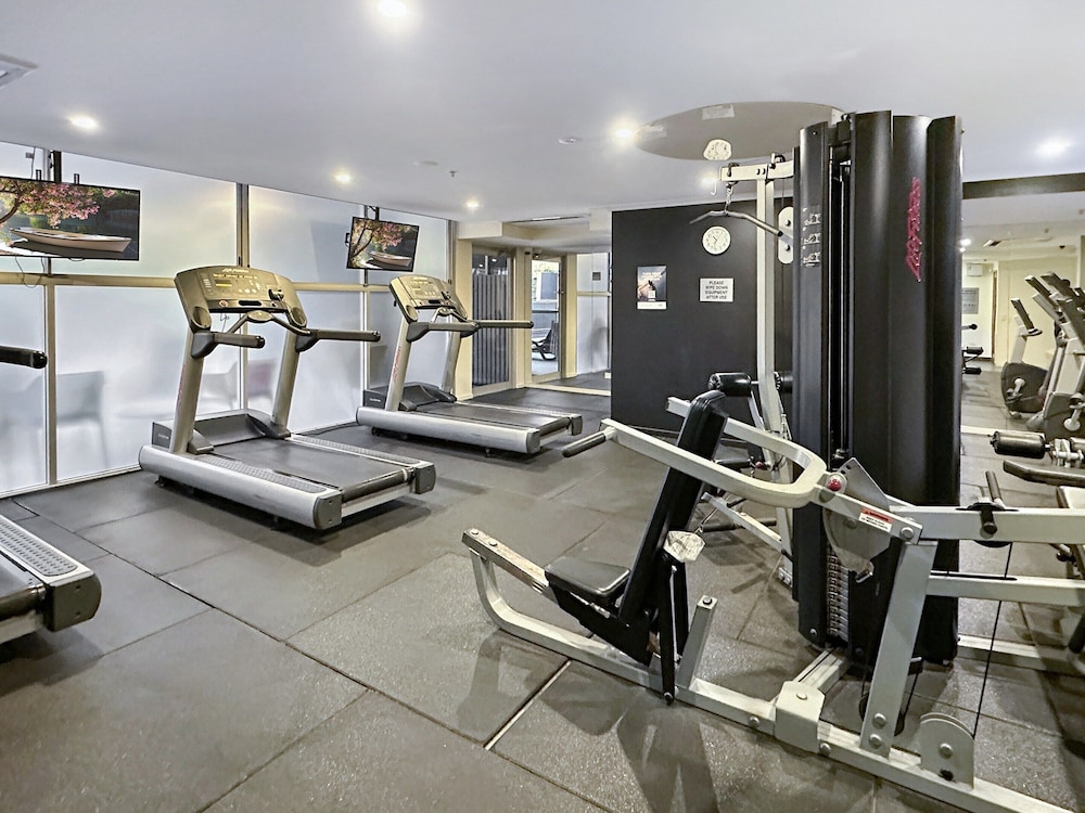 2-bed City Apartment With Gym