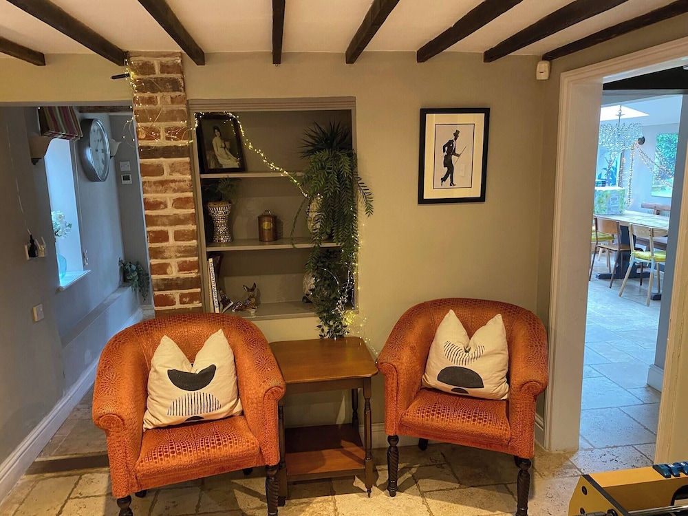 Stone Cottage Norfolk , Lovely Family Cottage
