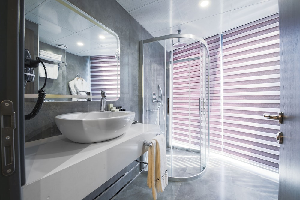 Noax Otel - Image 40