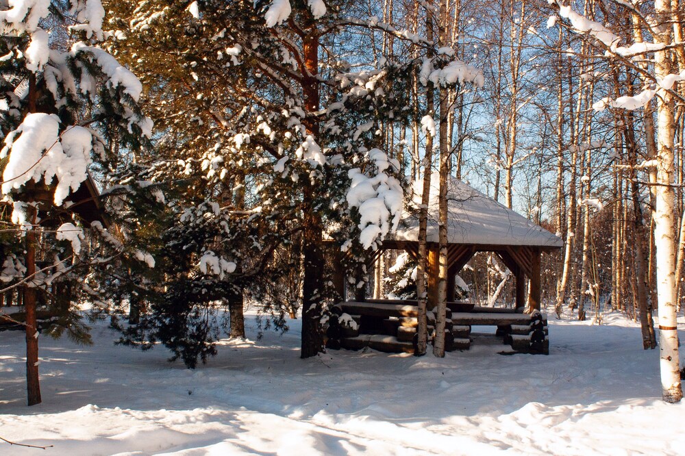 Cottage complex Ozerny Bereg