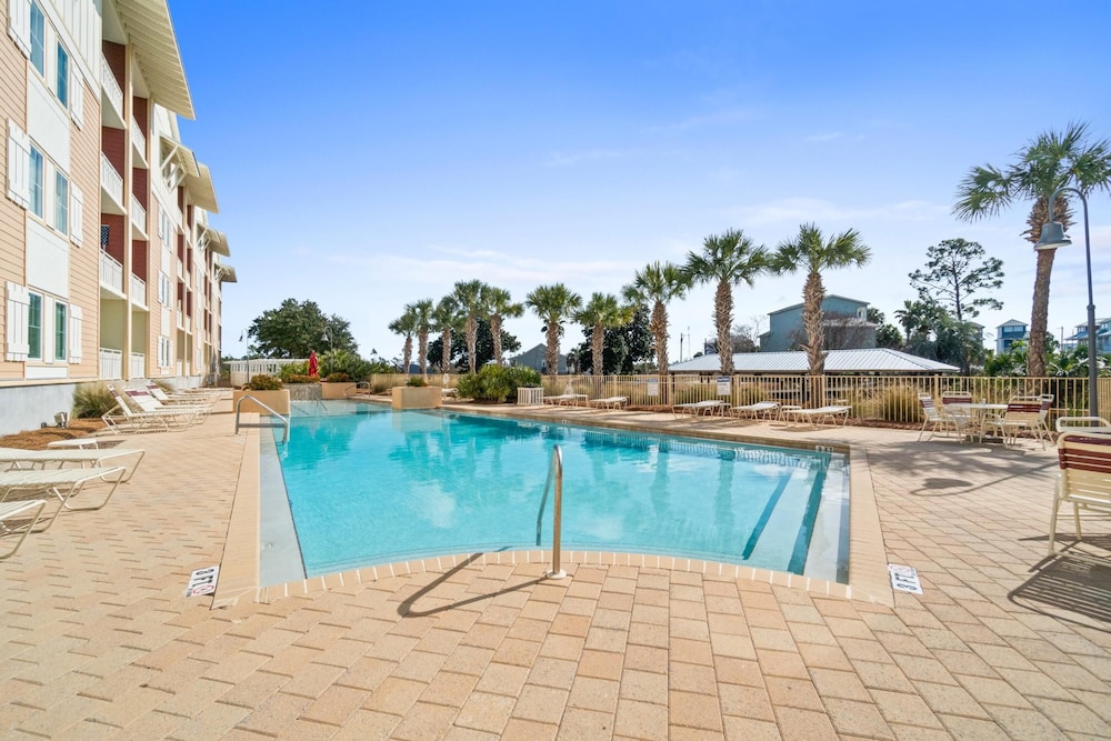 Waterside Village by Panhandle Getaways
