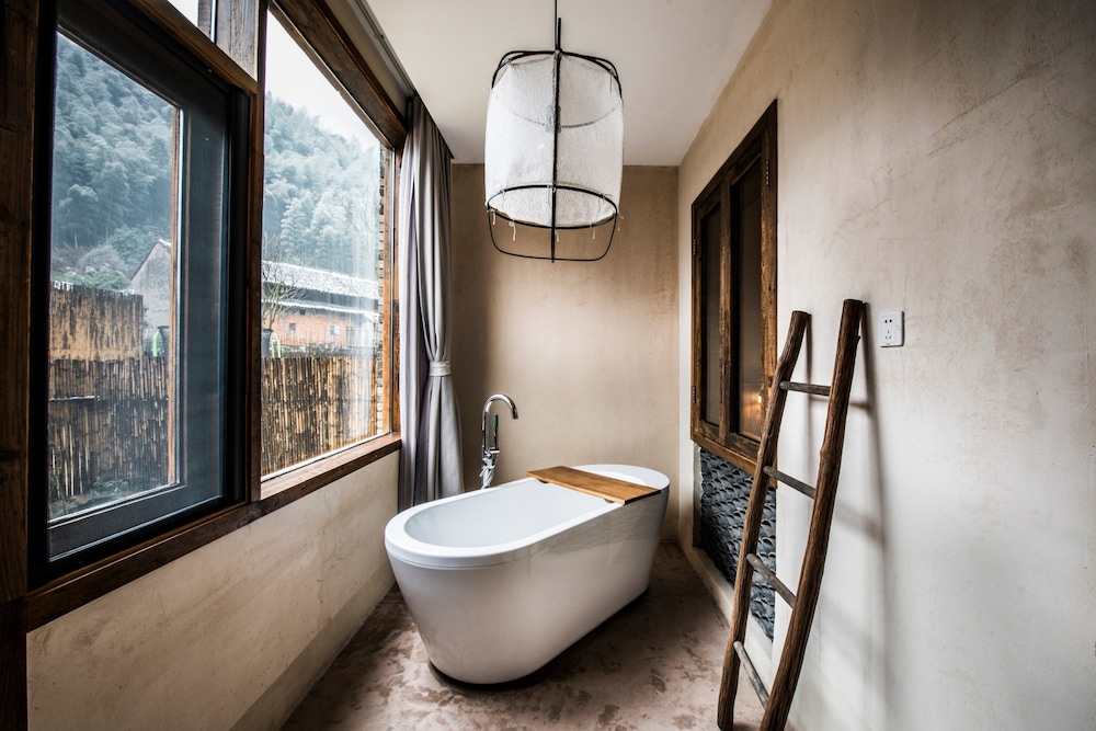 Go Native Downtown House Ningbo