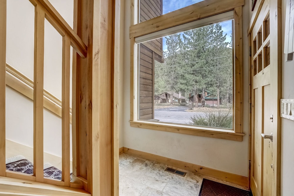 Beaver Brae Lodge view 3
