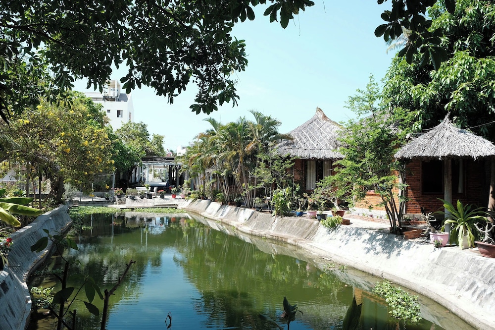 The little garden homestay