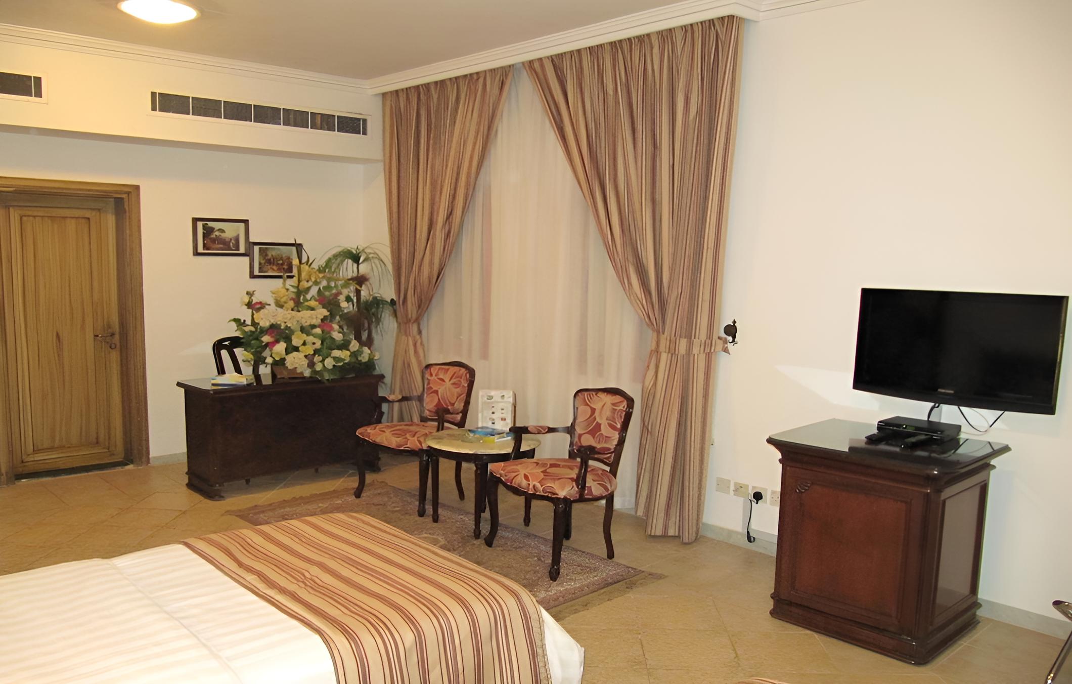 Rotanah Hotel