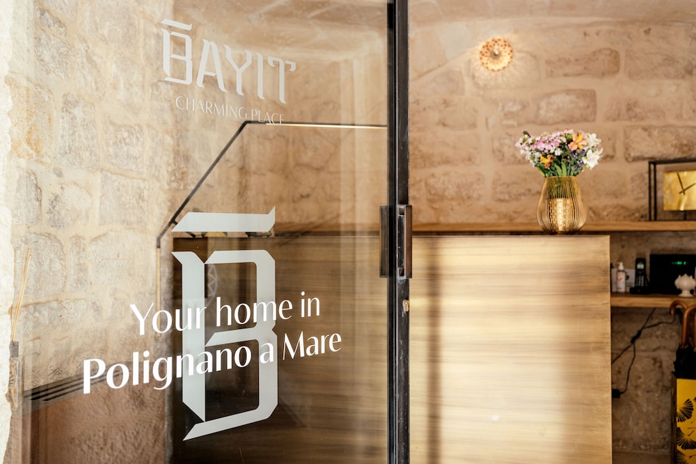 Bayit Charming Place photo 2