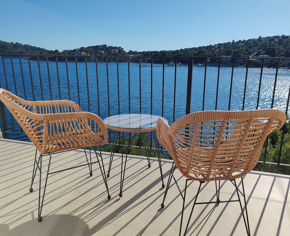 Discover Lastovo
