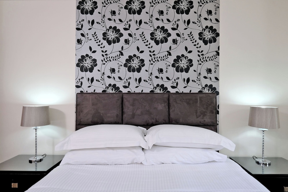 Deluxe and Secure Apartment Close to Aberdeen City Centre view 5