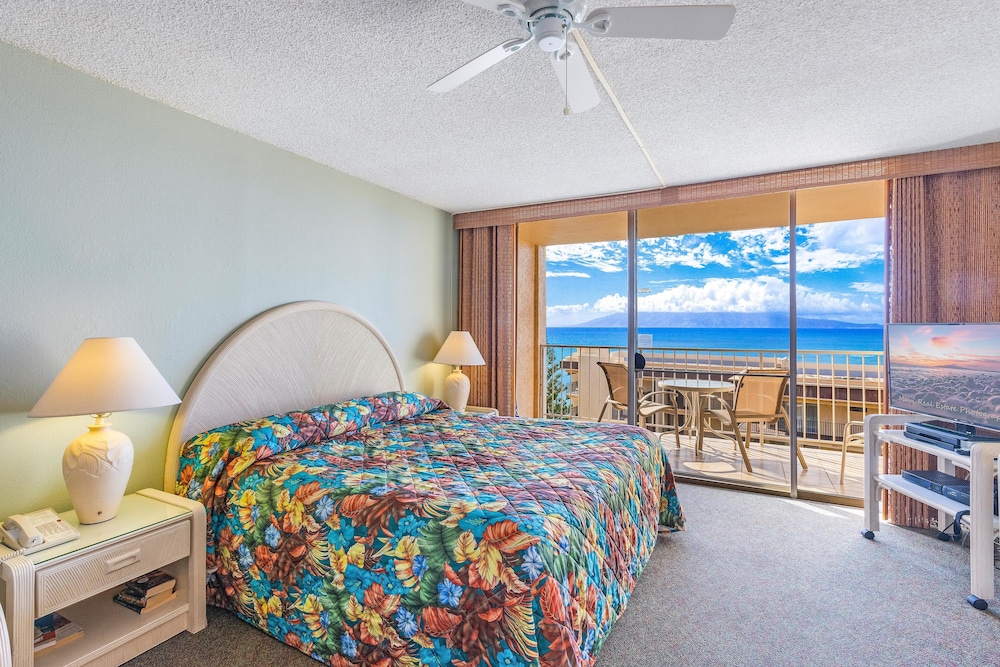 Royal Kahana Resort by rkmaui