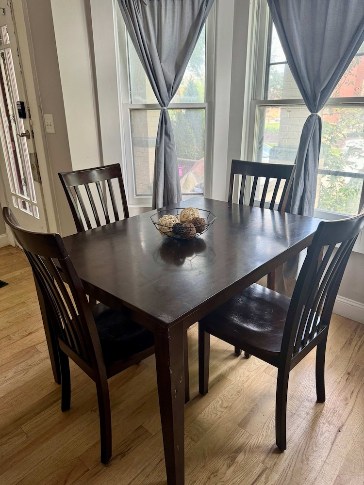 Short North Prime Location Free Parking