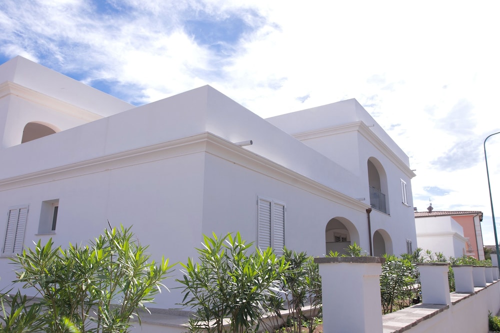 Apartments with air conditioning in Orosei view 3