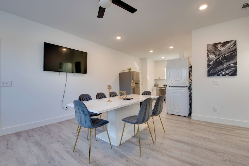 3 Mi to Six Flags: Atlanta Area Apartment